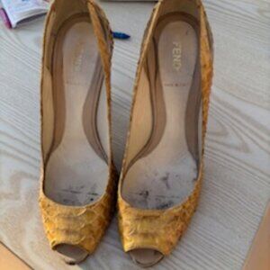 Fendi Vintage Yellow/Brown Snakeskin Heels